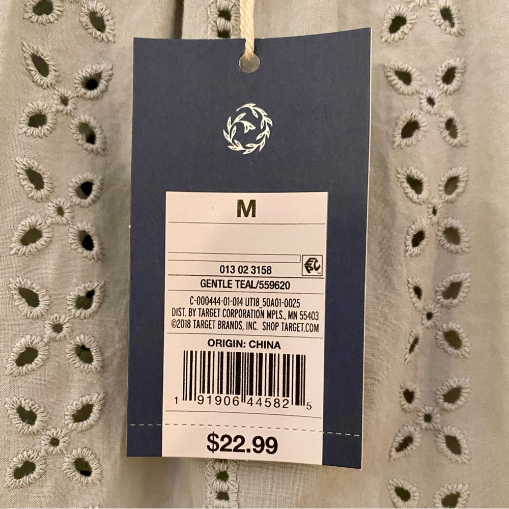 NWT Spring Top - Picture 4 of 4